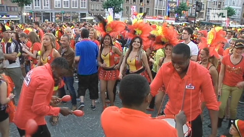 Grote Markt Sint-Truiden schreeuwt Rode Duivels naar kwartfinale