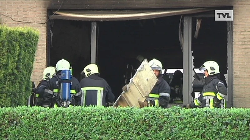 Woning Riemst brandt helemaal uit door frietketel