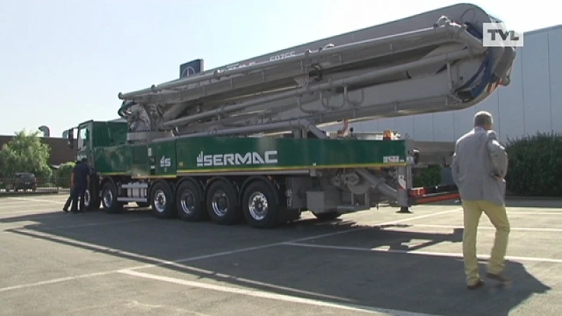 Truck met 6 assen: Limburgse wereldprimeur