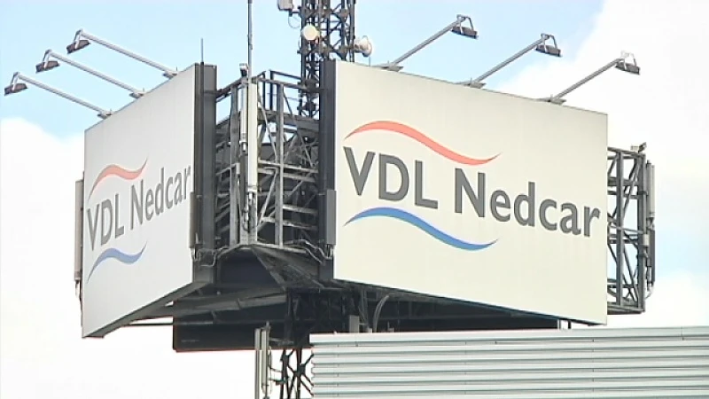 NedCar boert goed en werft (Limburgers?) aan
