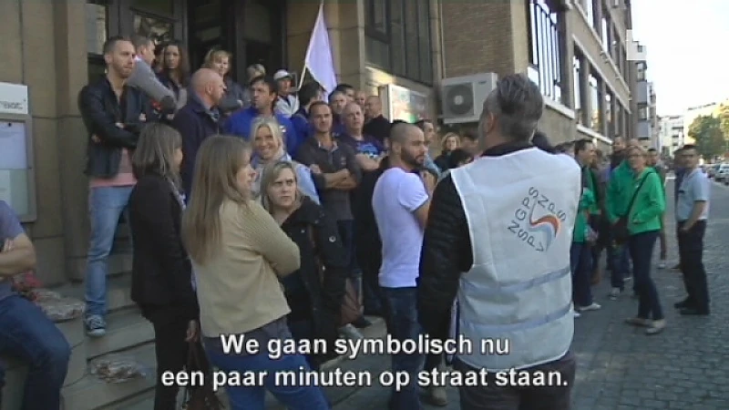 Politie staakt in heel Limburg na vastleggen pensioen op 62