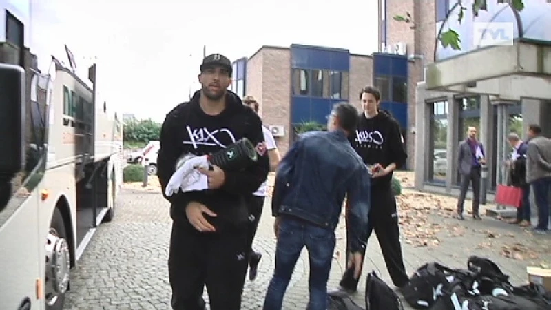 Mee op verplaatsing met Limburg United