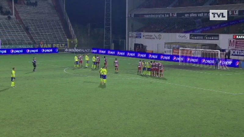 DOORLEZER STVV blijft stevig aan de leiding