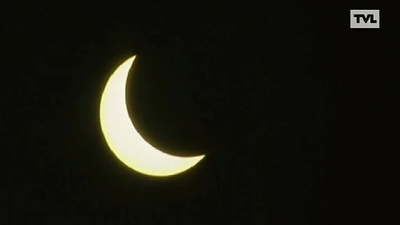 Wat krijgen we nu morgen te zien tijdens de zonsverduistering?