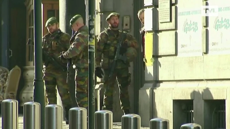 Militairen blijven maand langer in het straatbeeld