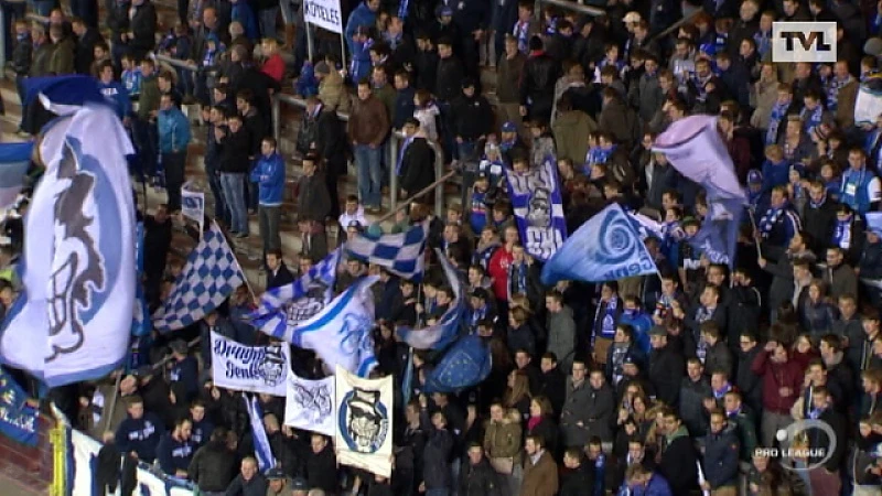 Genk wint eerste wedstrijd van PO1