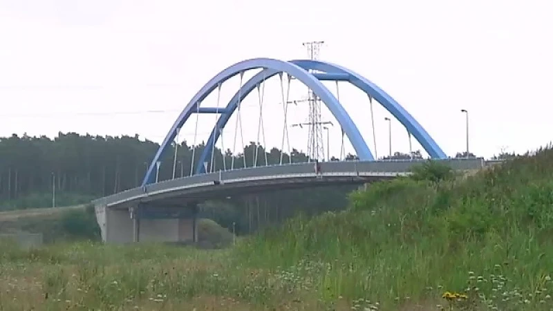 Verhoging bruggen Albertkanaal moet klaar zijn tegen 2020