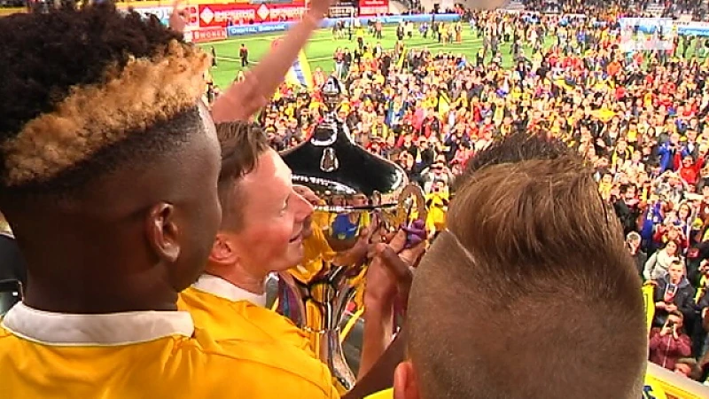 Zinderend kampioenenfeest op Stayen