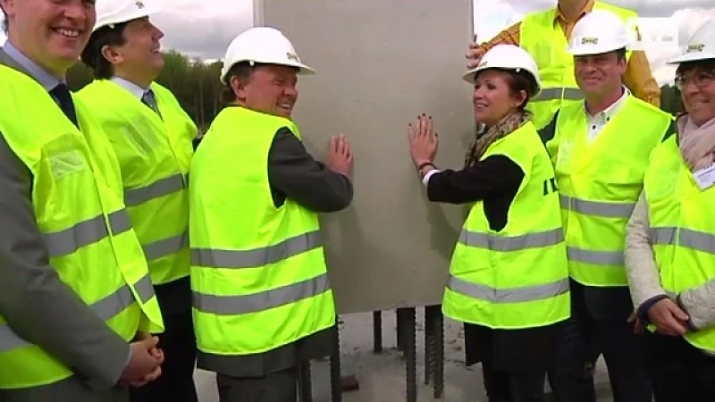 Eerste steen Ikea ligt