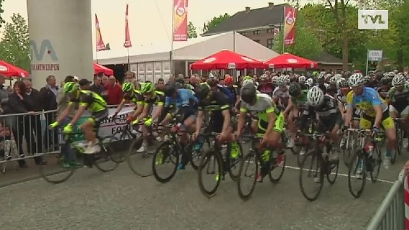 Rutger Wouters en Patrick Haling winnen bij wielertoeristen in Alken