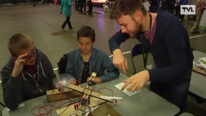 1.000 leerlingen leren programmeren in de Limburghal