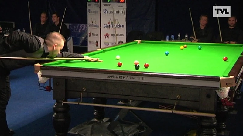 Luca Brecel leert Limburg snookeren