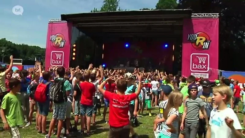 Veel volk op Your In