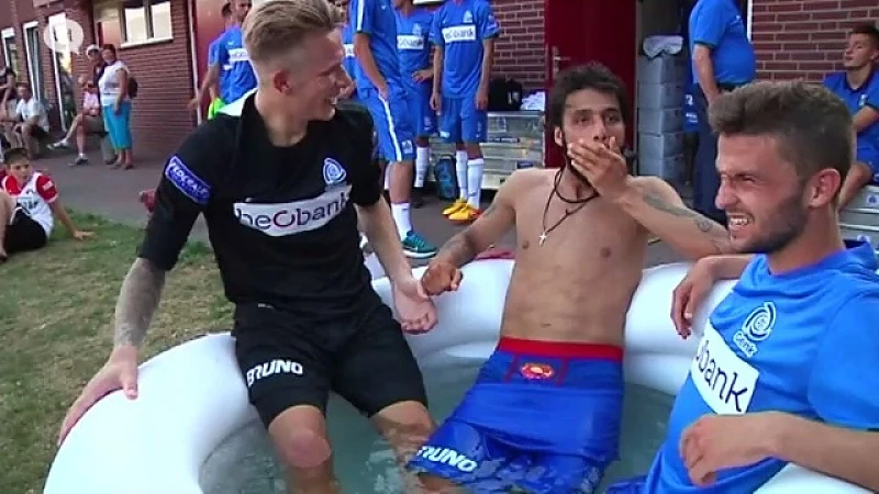Racing Genk speelt eerste oefenwedstrijd bij tropische temperaturen