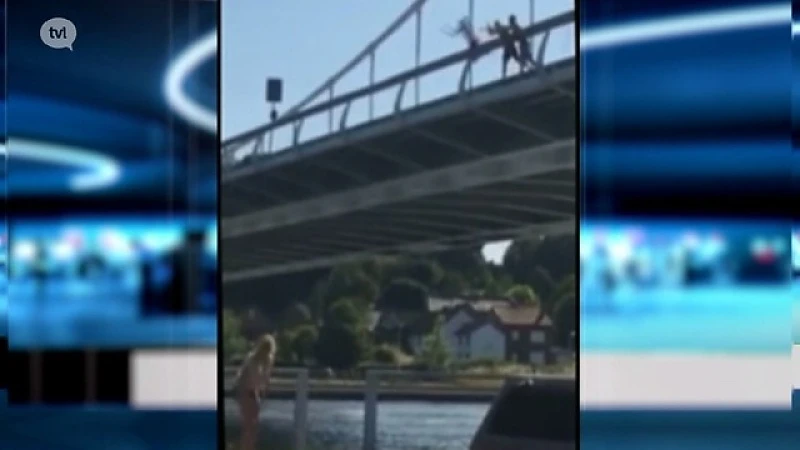 Jongeman die niet kan zwemmen van brug gegooid in Riemst