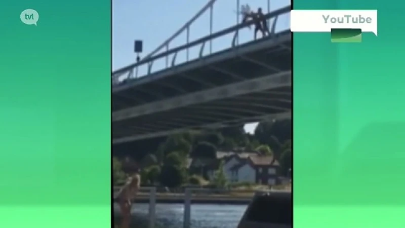 Jongen van brug gegooid: "Celstraf van twee jaar mogelijk voor meerderjarige dader"