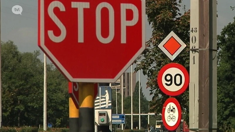 CD&V wil alle snelheidsborden weg
