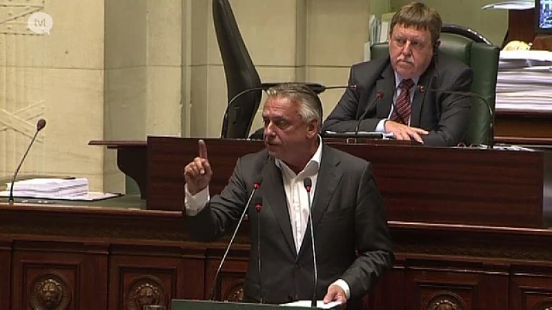 Regering en parlement kunnen met vakantie
