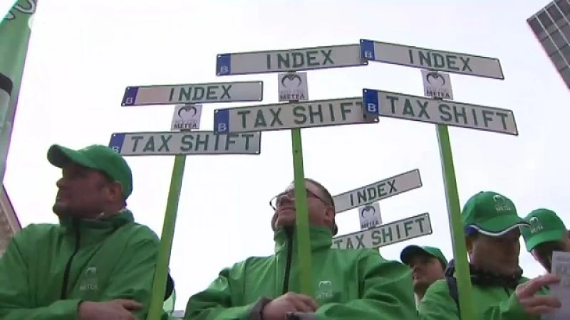 Vakbonden klaar om regering van antwoord te dienen