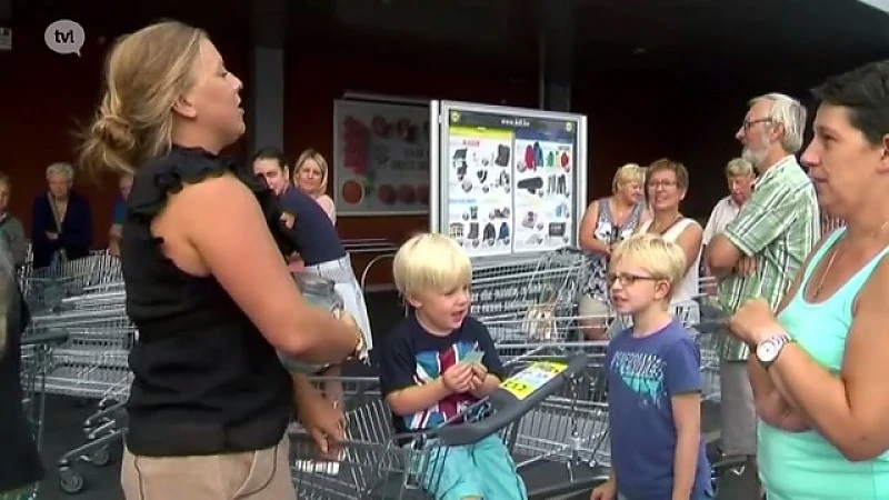 Paal: opening vernieuwde Lidl