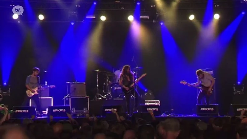 Strand Of Oaks knuffelt zijn fans op Pukkelpop