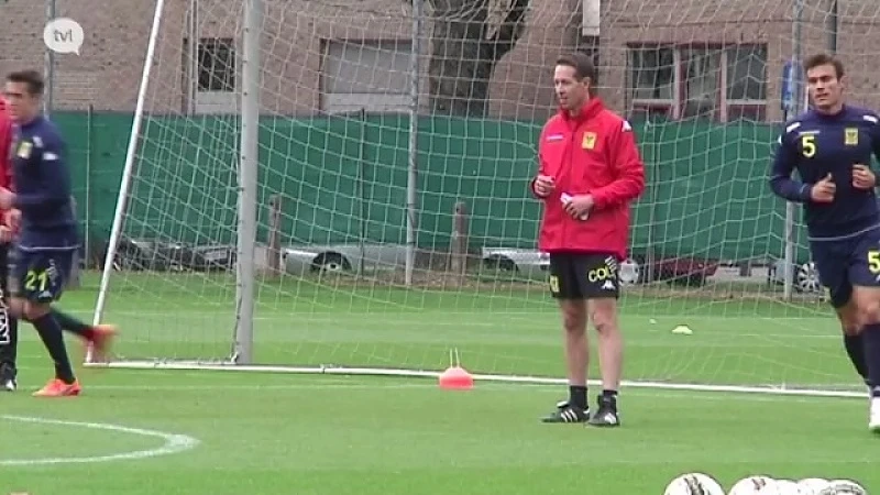 Chris O'Loughlin is de nieuwe trainer van STVV
