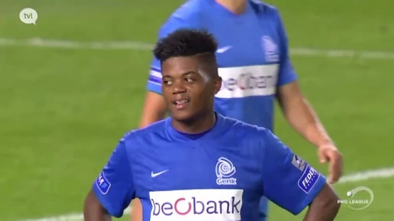Racing Genk wint van KV Mechelen en blijft thuis ongeslagen