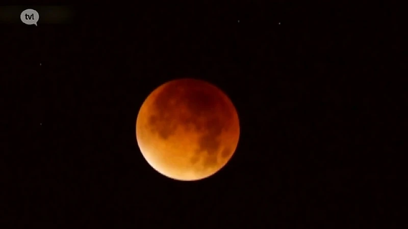 Zo zag de superbloedmaan eruit
