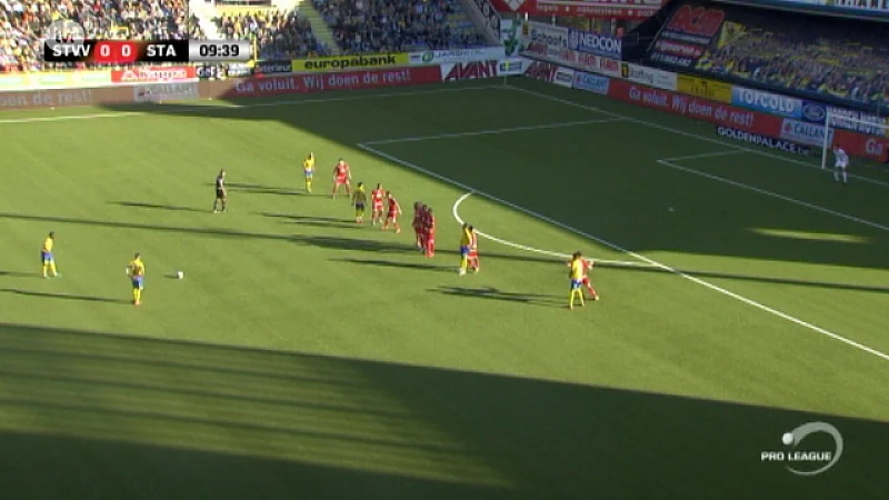 STVV verslaat Standard en oud-coach Yannick Ferrera