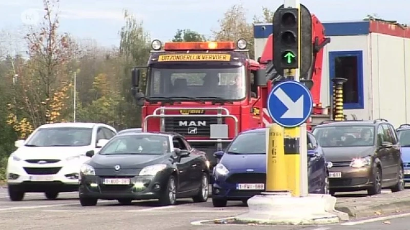 Slechtafgestelde lichten houden verkeer op Hasseltse ring en N80 op