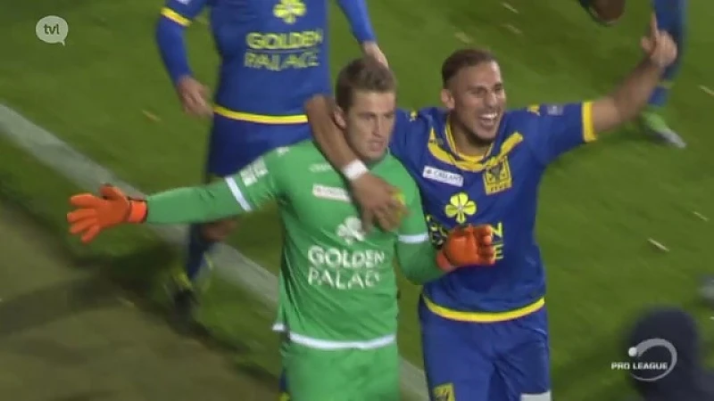 Doelman Dutoit scoort en pakt punt voor STVV