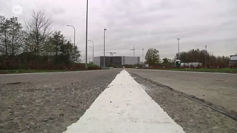 Nieuwe weg naar Nike in Ham is open