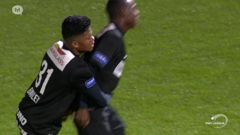 Leon Bailey blij dat Genk nog kan winnen: "We hebben moeilijke weken achter de rug"