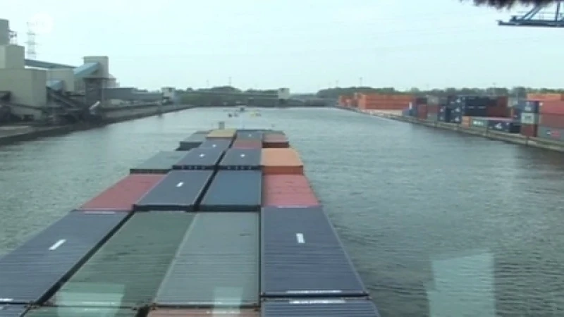 Spontane staking in Haven Genk na ontslag van 5 arbeiders