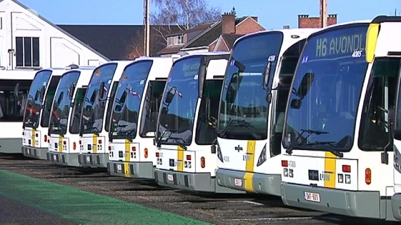 De Lijn zet fuifbussen in