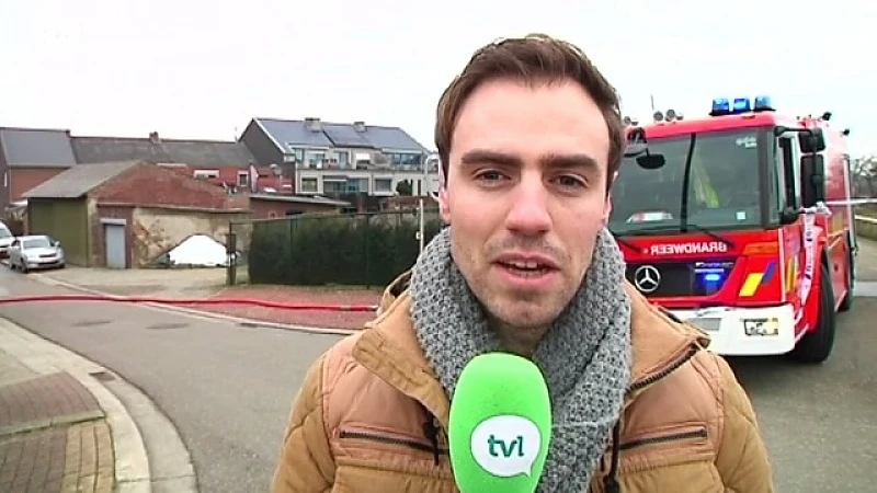 Buurtbewoners uitgebrande woning vermoeden link met drugsmilieu