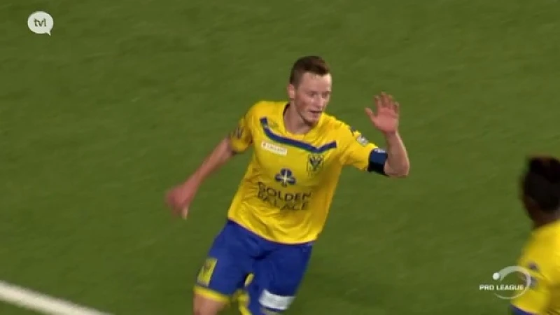 Rob Schoofs verlaat STVV voor AA Gent