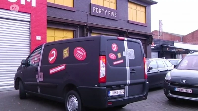 Club Forty Five gaat zelf feestvierders ophalen en weer naar huis brengen