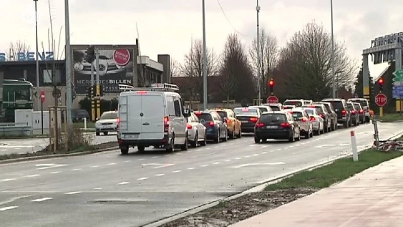 Verkeersdrukte valt mee bij opening Ikea
