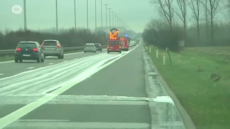 Oliespoor op E313 van Diepenbeek tot Riemst