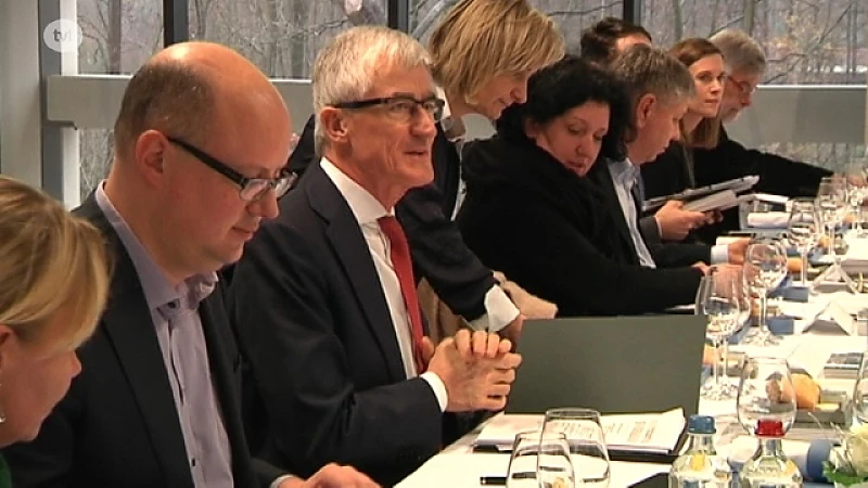 Bourgeois reageert op SALK-kritiek