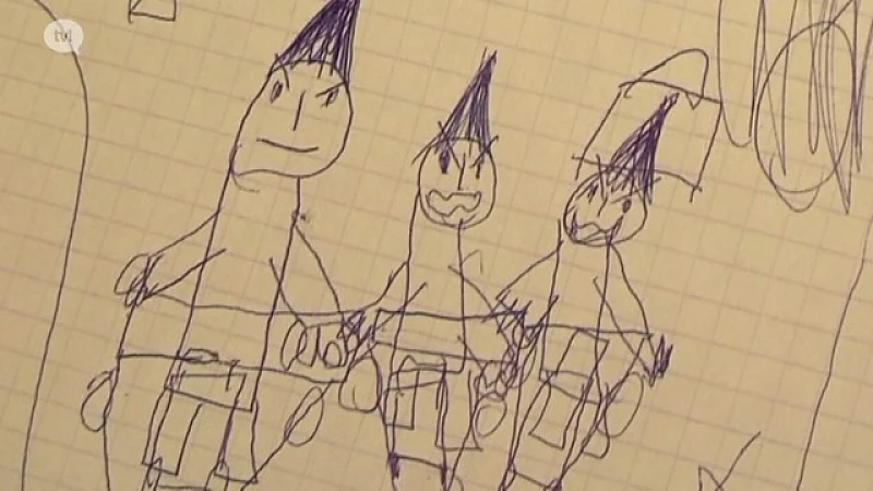 Gingelomnaar school met zijn vrouw onder valiezen temidden van de aanslagen