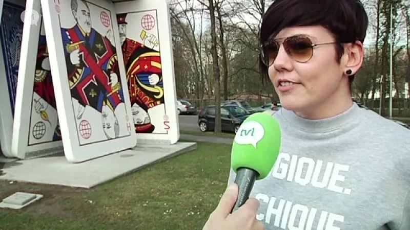 Kunstwerk met Hitlerafbeelding blijft Sint-Truiden verdelen