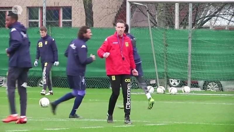 Hoe reageren spelers STVV op vertrek trainer Chris O'Loughlin?