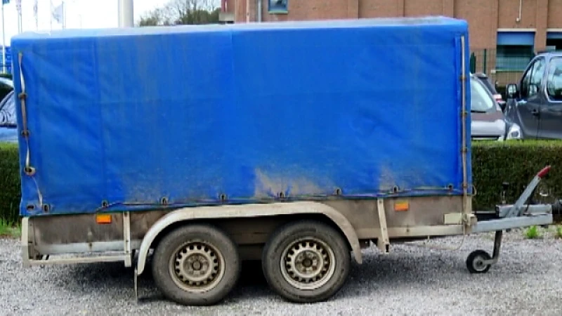Aanhangwagen met drugsafval gedumpt in As