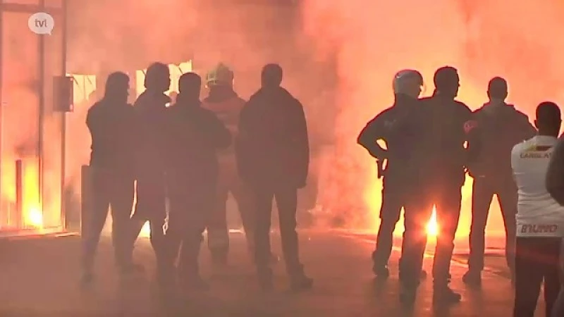 Celstraffen voor Genksupporters die stewards aanvielen