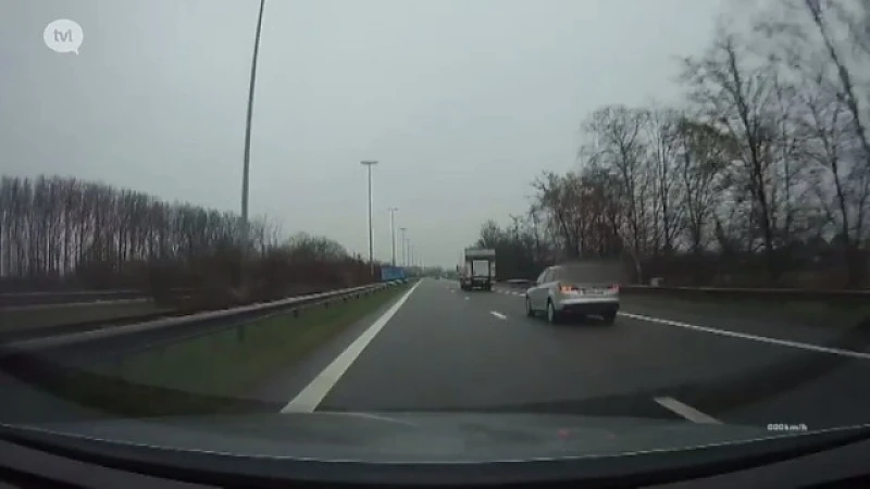 Wegpiraat E313 is bedrijfswagen kwijt