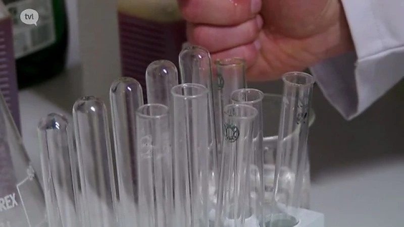 Volwassenenonderwijs afl.15: chemie