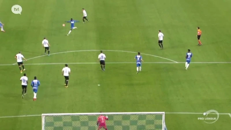 Racing Genk dendert voort in play-off 1 na winst tegen Club Brugge