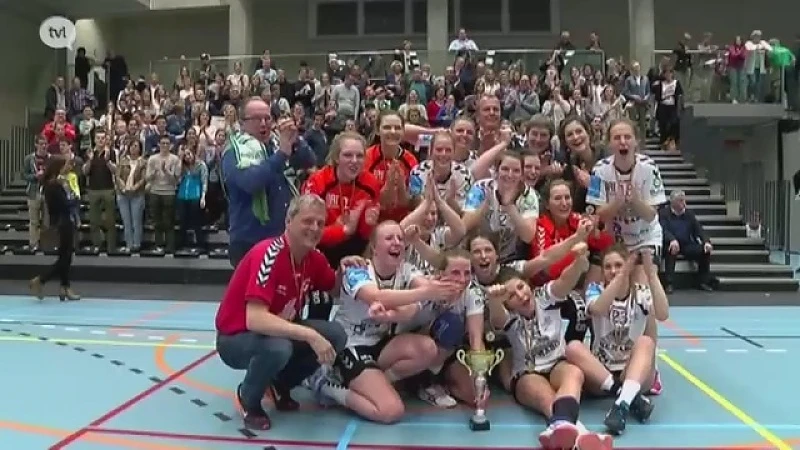 Dames van Hubo Initia Hasselt vieren 12de titel in de clubgeschiedenis